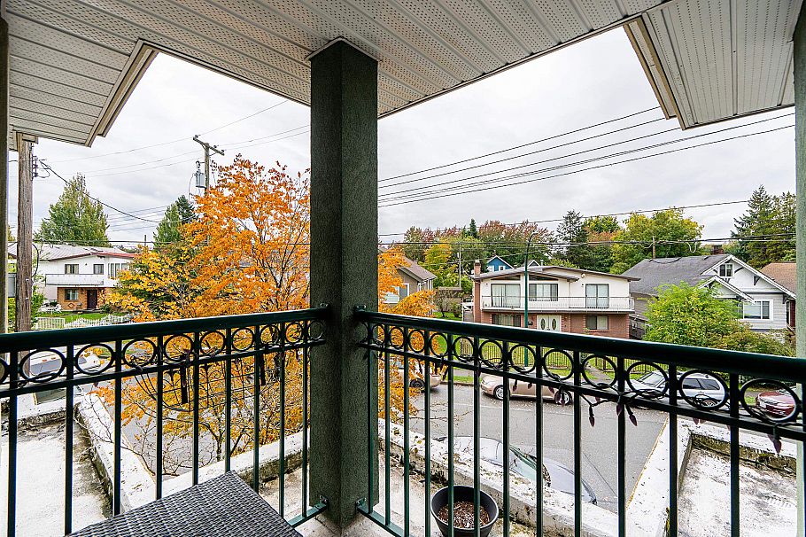 212 868 Kingsway Vancouver, BC - 19