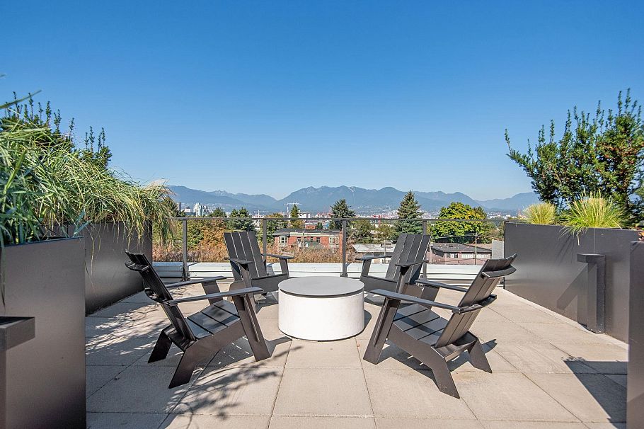 321 2520 Guelph Street Vancouver, BC - 29