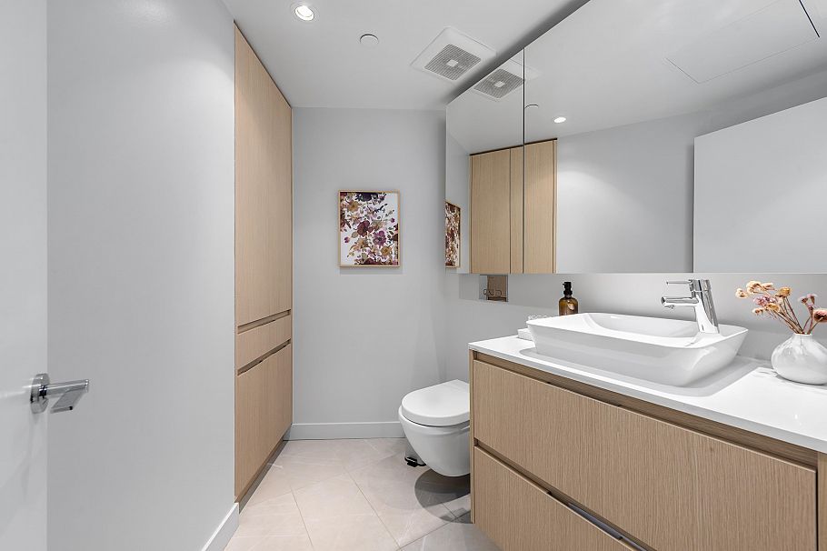 603 1500 Fern Street North Vancouver, BC - 8