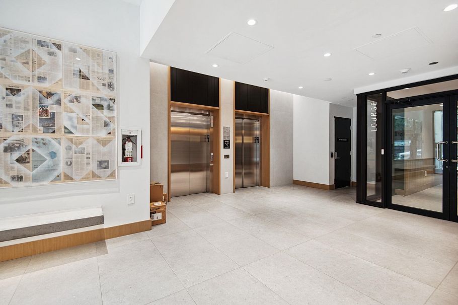 321 2520 Guelph Street Vancouver, BC - 33