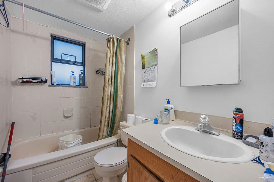 3334 Archimedes Street Vancouver, BC - 20