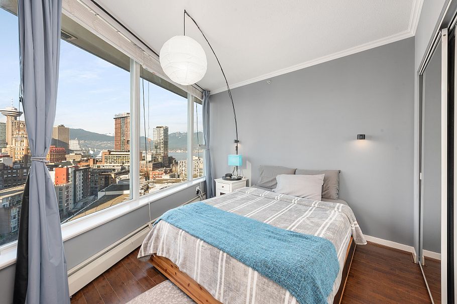 2203 58 Keefer Place Vancouver, BC - 11