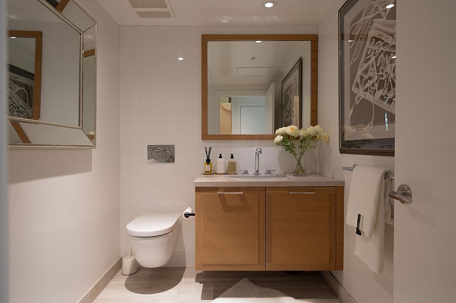 1577 W 57th Avenue Vancouver, BC - 13