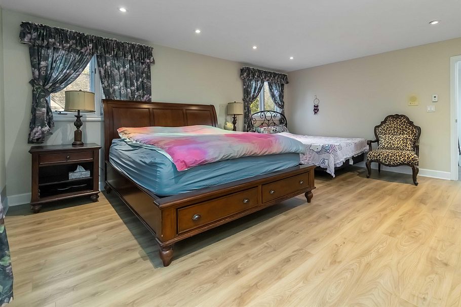 8405 Gillnet Place Vancouver, BC - 14