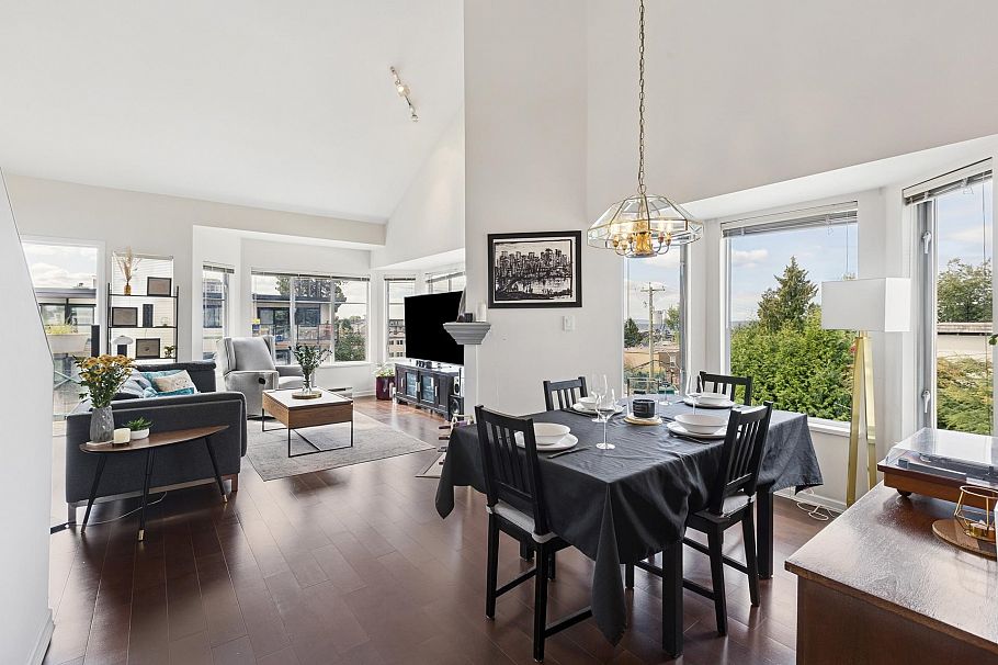 303 131 W 20th Street North Vancouver, BC - 10