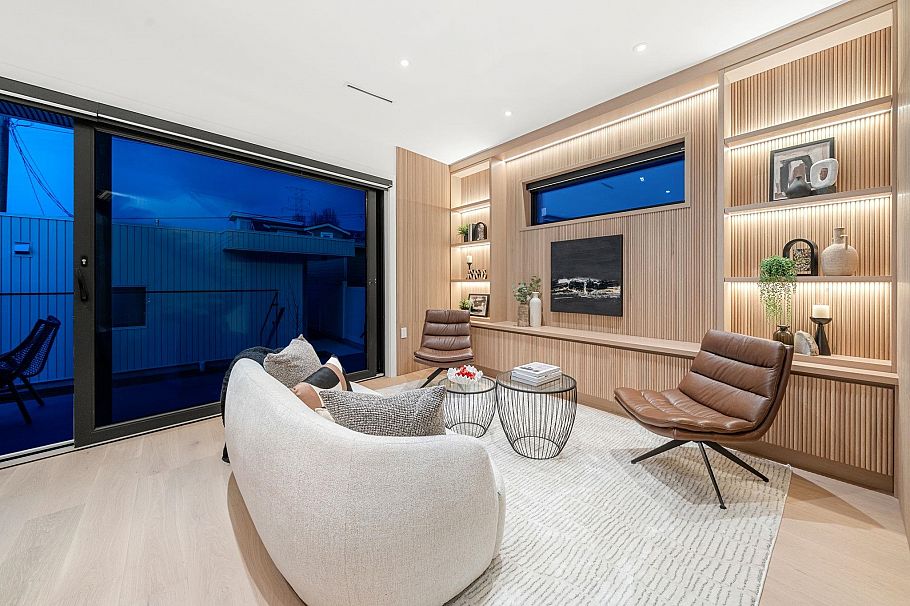 3679 Pandora Street Vancouver, BC - 13