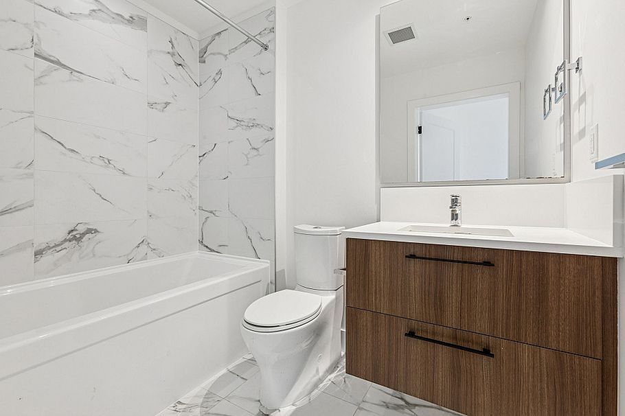 405 6933 Cambie Street Vancouver, BC - 22