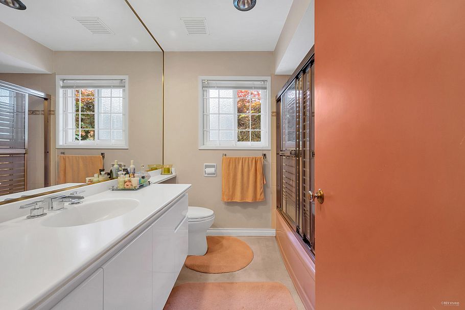 7 Semana Crescent Vancouver, BC - 9