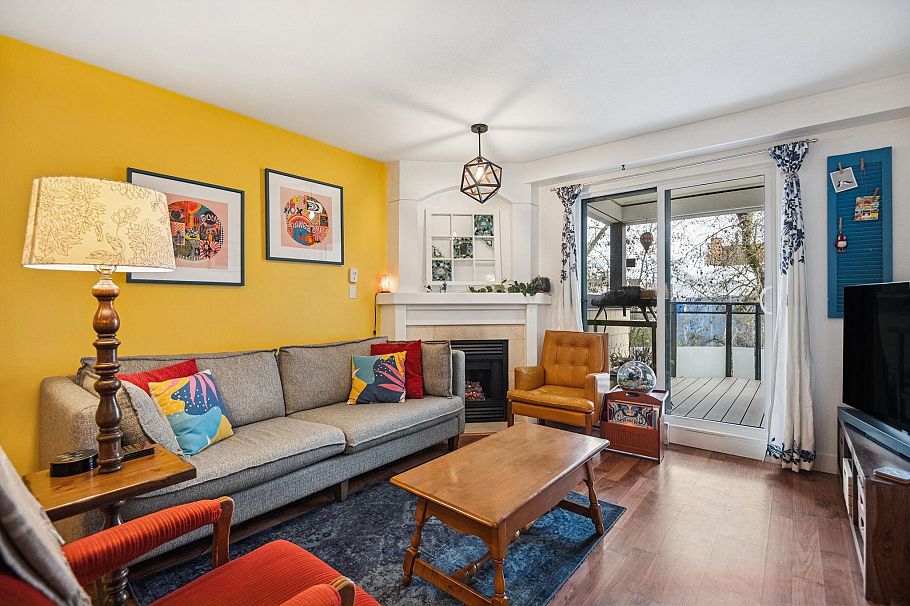 PH7 2405 Kamloops Street Vancouver, BC - 5