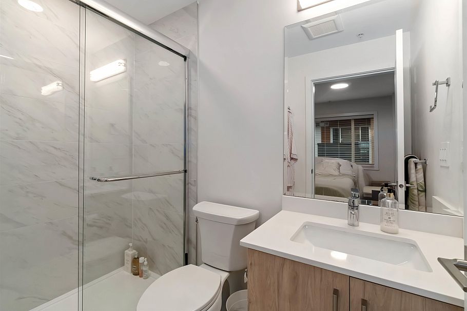 3623 Rae Avenue Vancouver, BC - 24