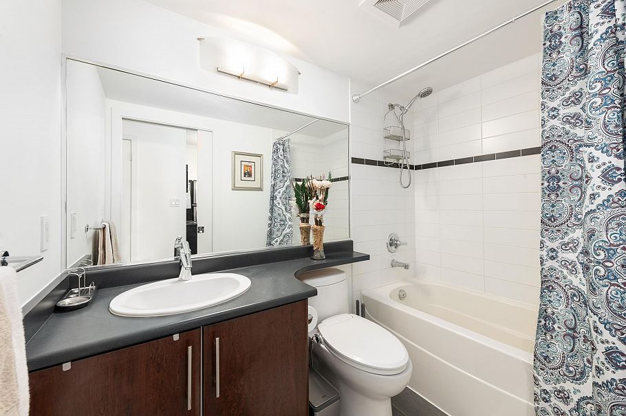 2203 58 Keefer Place Vancouver, BC - 21