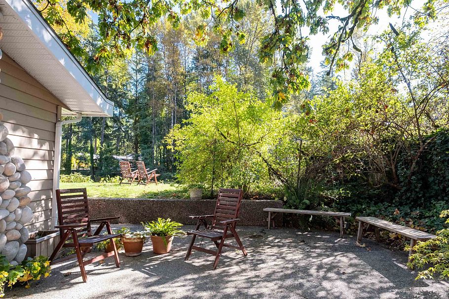 682 Seymour Boulevard North Vancouver, BC - 36