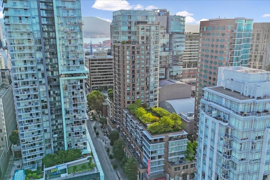 2602 788 Richards Street Vancouver, BC - 35