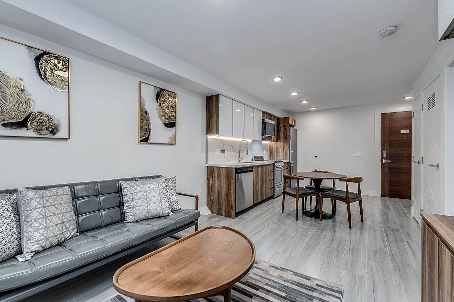 102 1168 PENDRELL STREET, Vancouver BC V6E 1L4 Vancouver, BC - 1