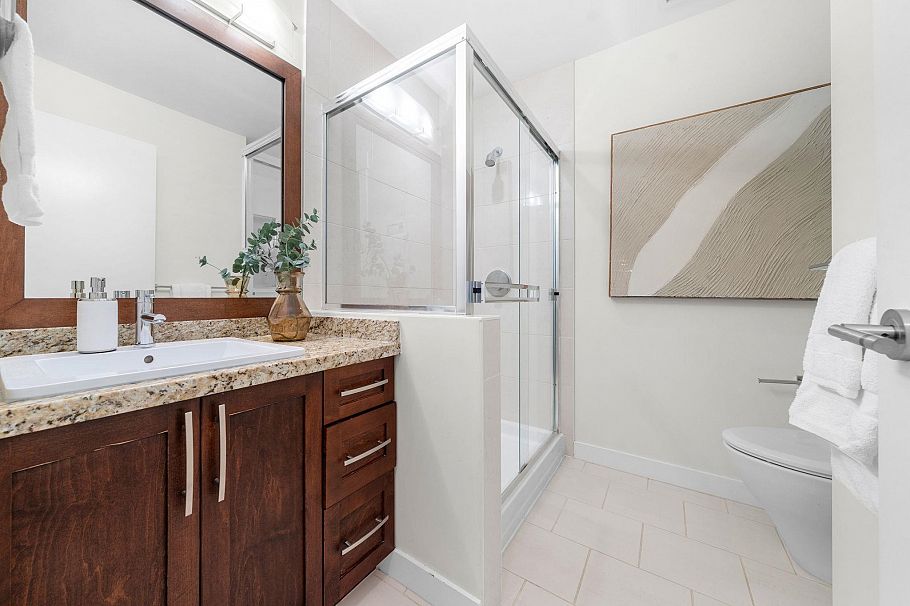 4 307 E 15th Street North Vancouver, BC - 19