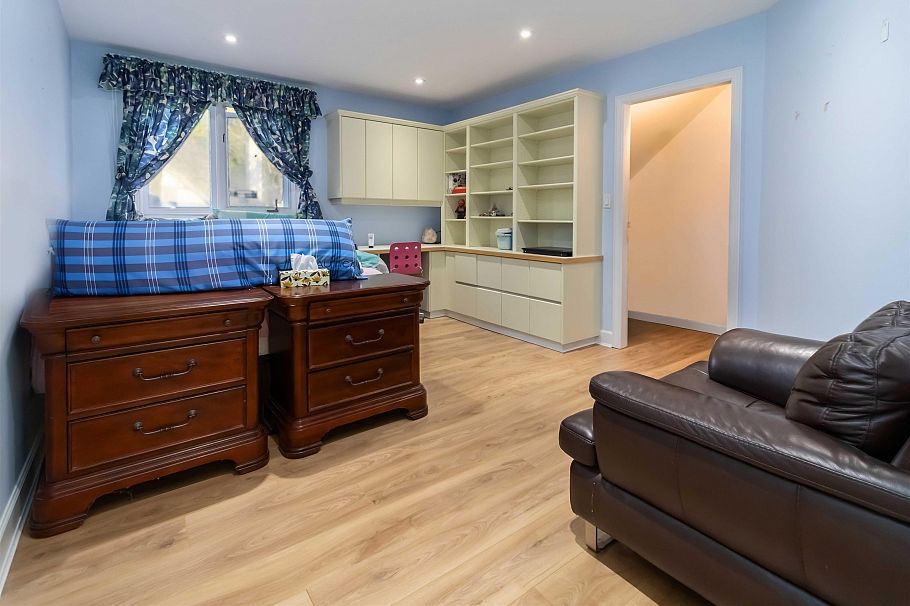 8405 Gillnet Place Vancouver, BC - 18