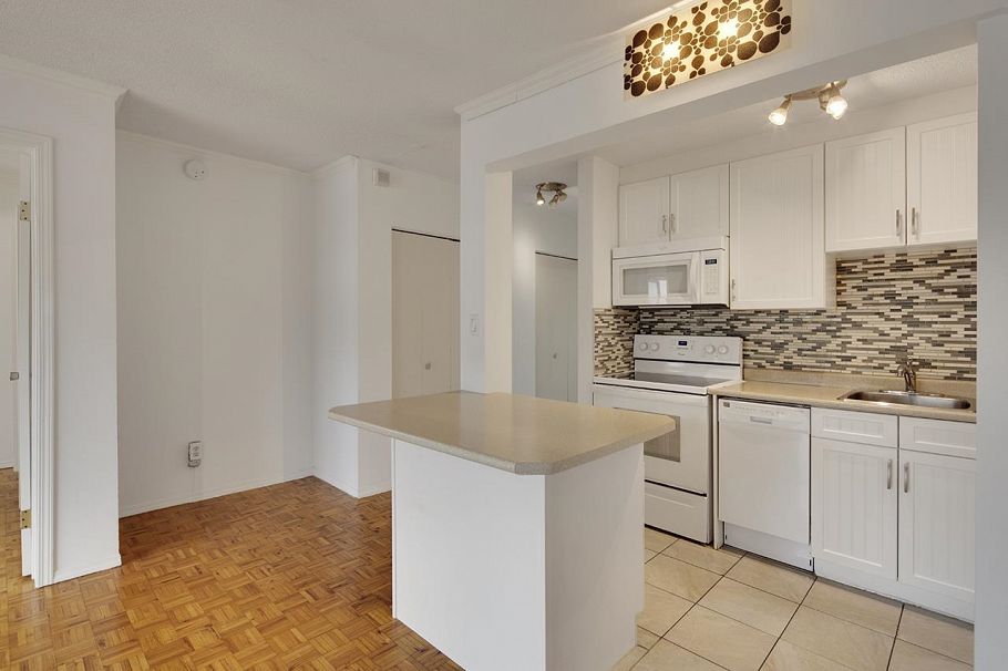 315 2025 W 2nd Avenue Vancouver, BC - 10