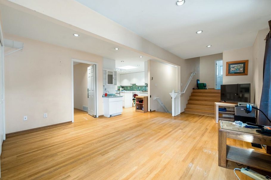 5942 Laurel Street Vancouver, BC - 18