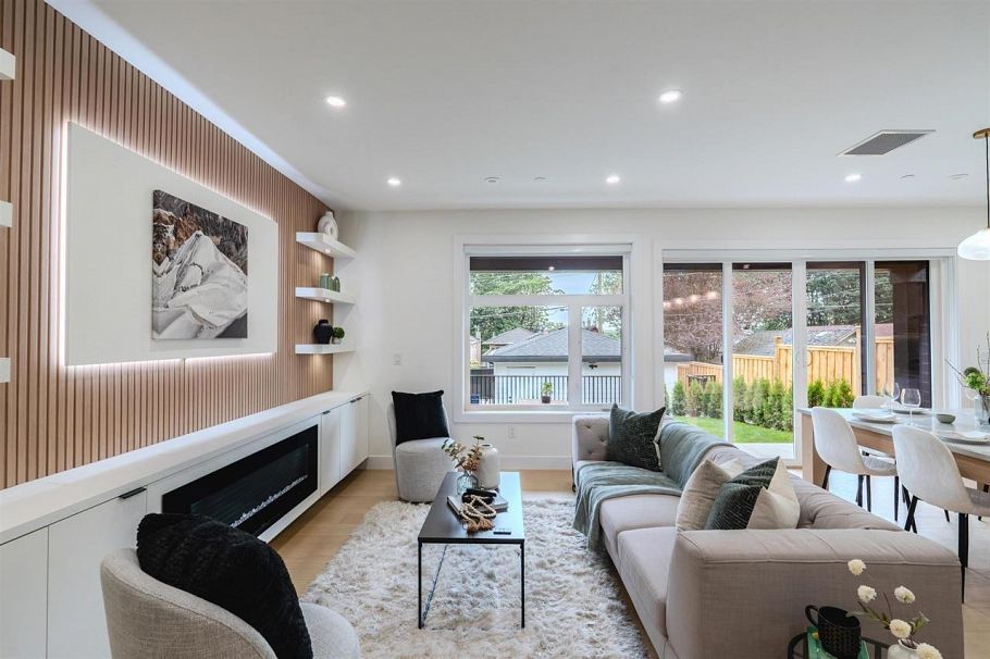 2 3576 E Pender Street Vancouver, BC - 6