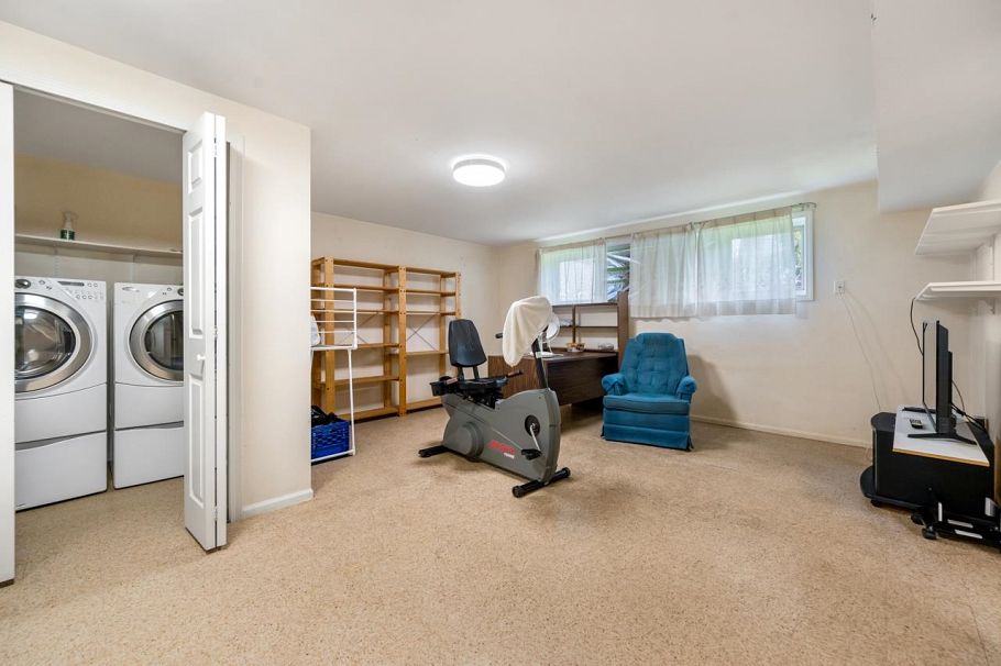 5942 Laurel Street Vancouver, BC - 7