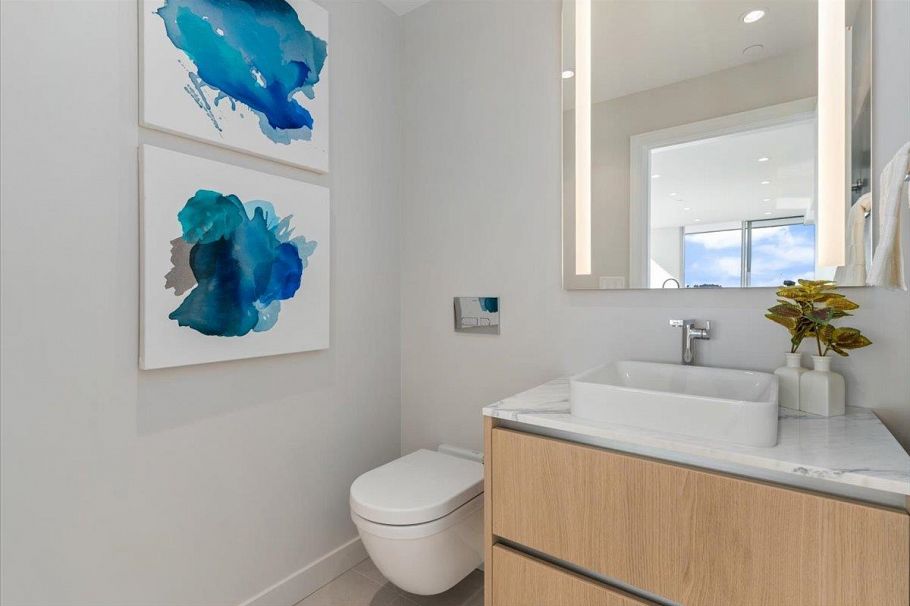 2404 1500 Fern Street North Vancouver, BC - 21