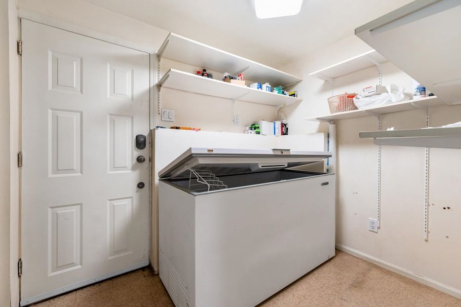 5942 Laurel Street Vancouver, BC - 5