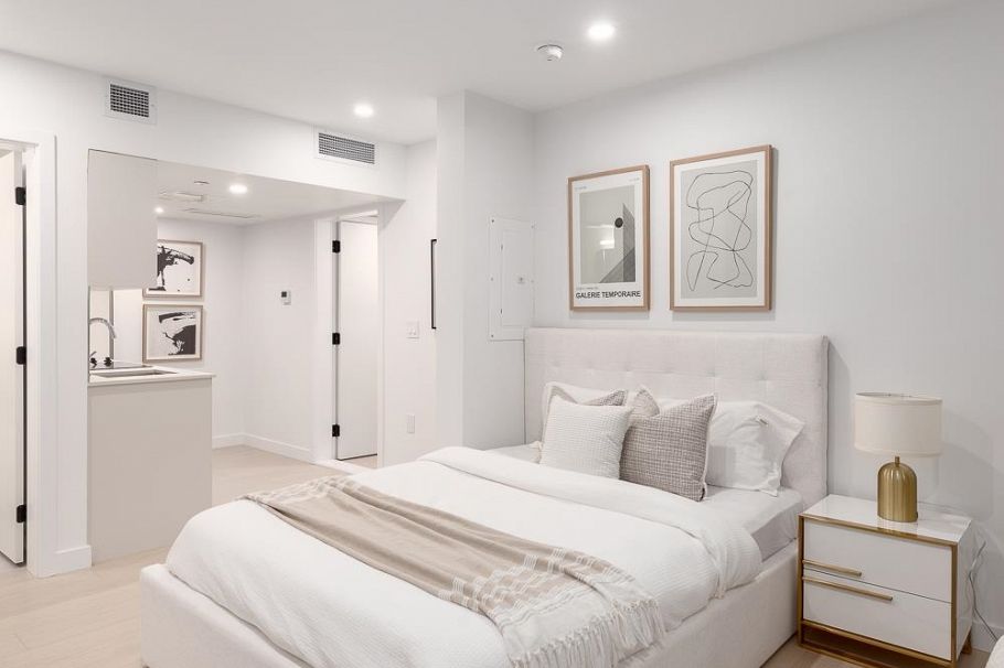 101 2329 E 34th Street Vancouver, BC - 17