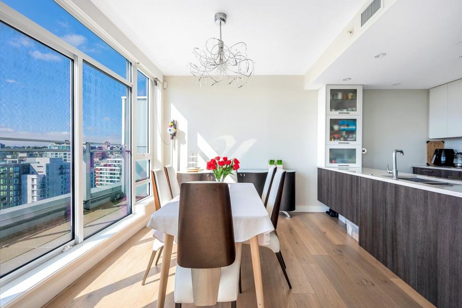 2101 1618 Quebec Street Vancouver, BC - 5