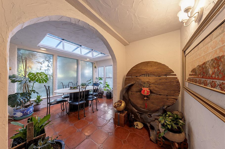 1670 Ayleslynn Drive North Vancouver, BC - 16