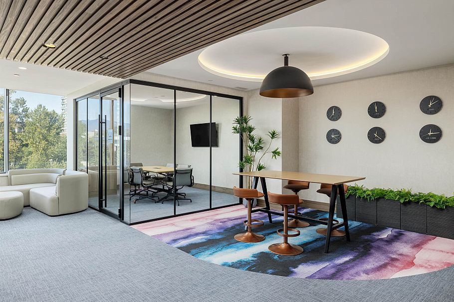 4304 4168 Lougheed Highway Burnaby, BC - 13