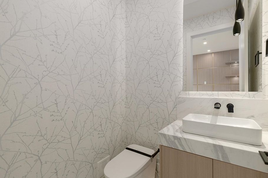 1 2658 Dundas Street Vancouver, BC - 14