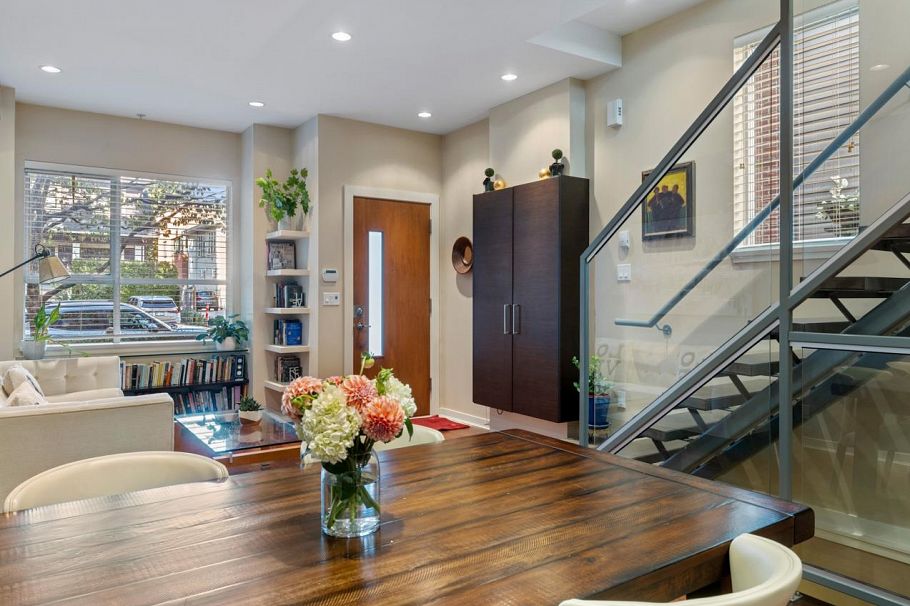 2168 W 8th Avenue Vancouver, BC - 14