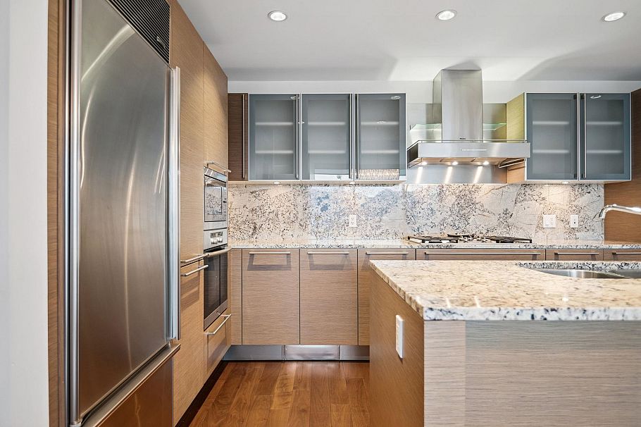 3603 1111 Alberni Street Vancouver, BC - 3