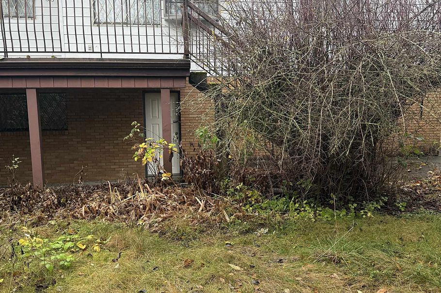 5652 Lancaster Street Vancouver, BC - 2