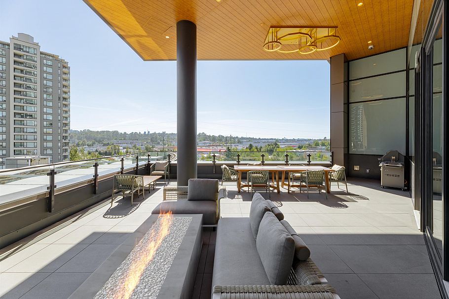 4306 4168 Lougheed Highway Burnaby, BC - 11