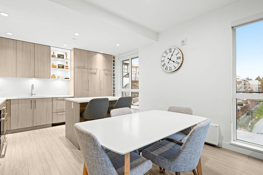 304 707 E 3rd Street North Vancouver, BC - 5