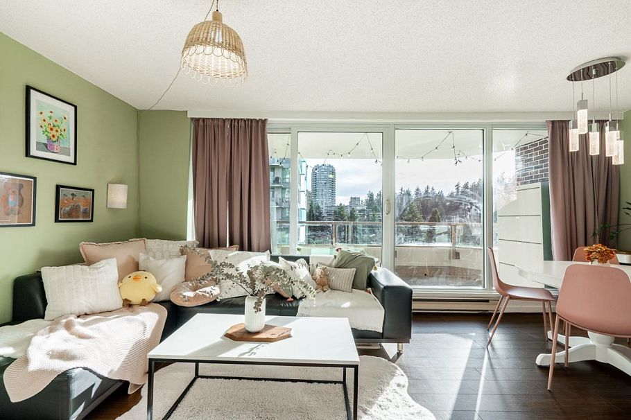 801 5790 Patterson Avenue Burnaby, BC - 4