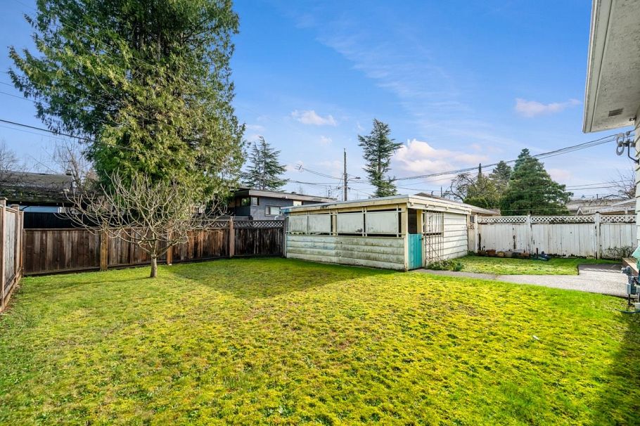 5942 Laurel Street Vancouver, BC - 13