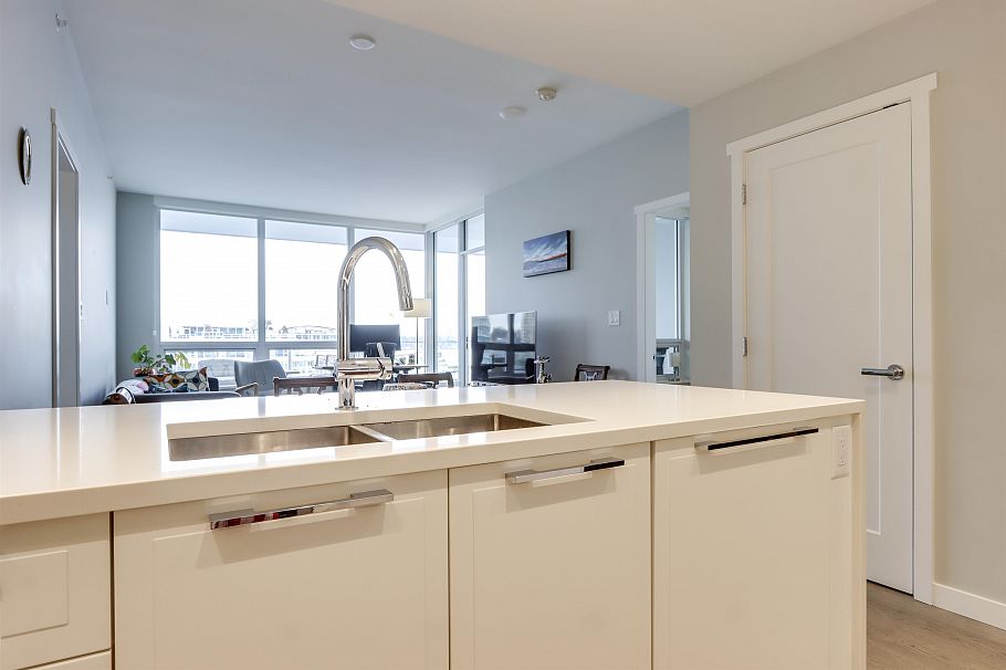 1208 118 Carrie Cates Court Vancouver, BC - 17