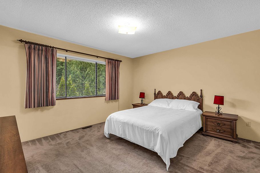 2310 Magnussen Place North Vancouver, BC - 6