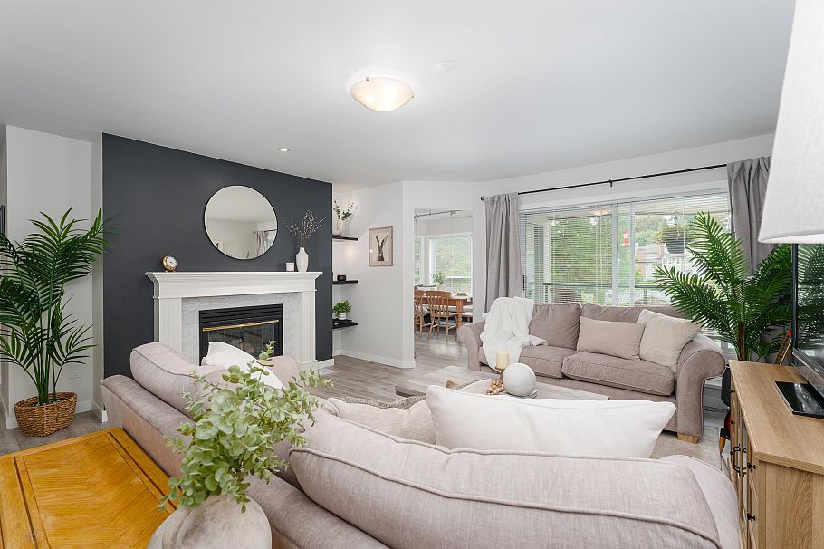 212 3690 Banff Court North Vancouver, BC - 5