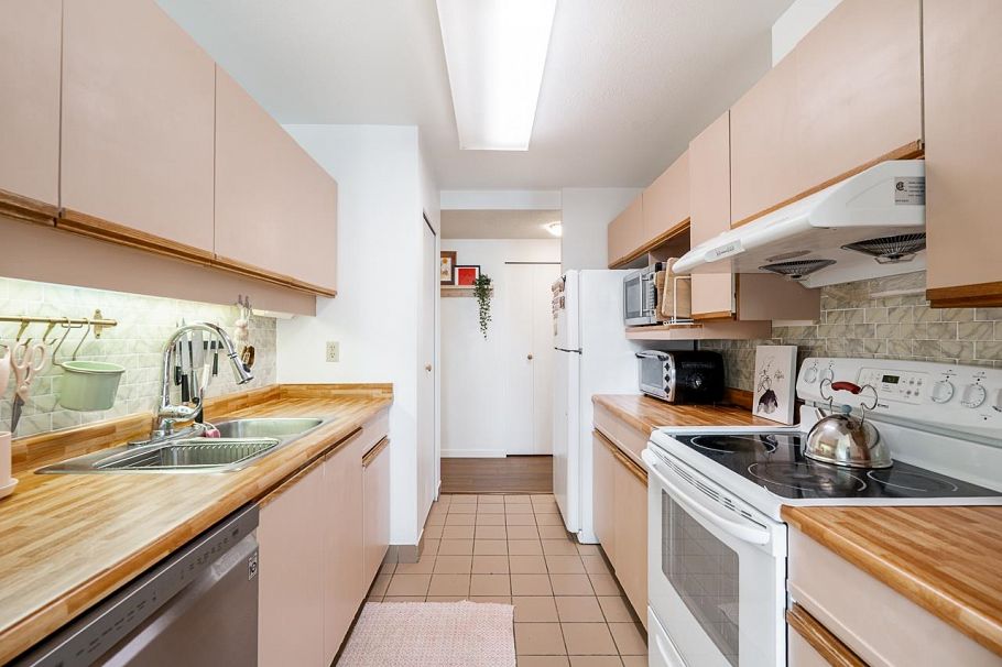 801 5790 Patterson Avenue Burnaby, BC - 11