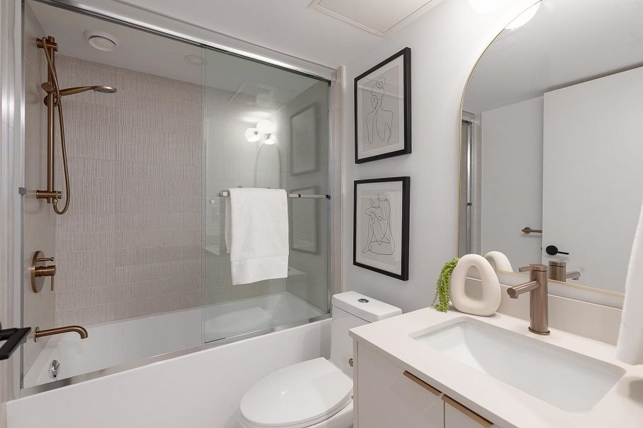 105 2339 E 34th Avenue Vancouver, BC - 11