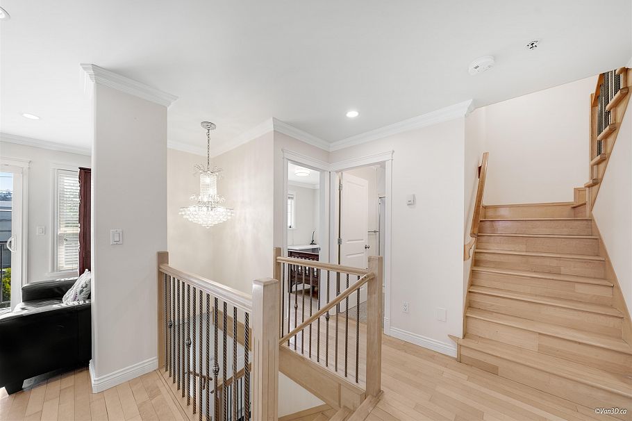 7531 Oak Street Vancouver, BC - 11