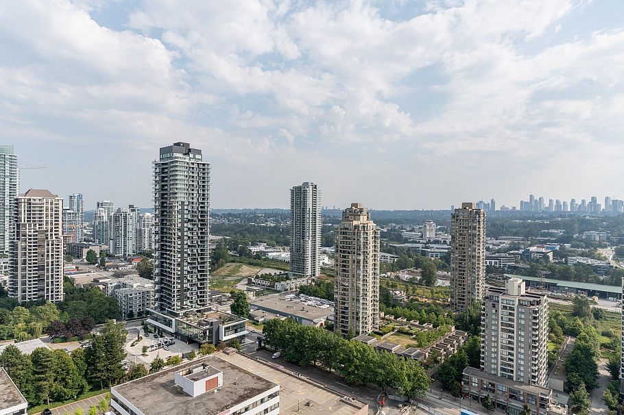 2707 4168 Lougheed Highway Burnaby, BC - 20