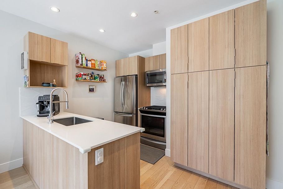 5 531 E 16th Avenue Vancouver, BC - 10