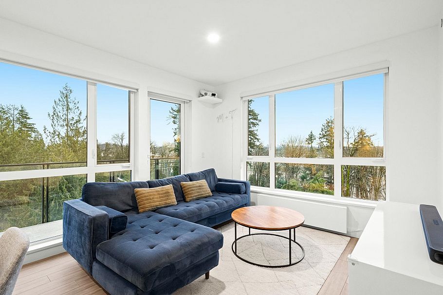 304 707 E 3rd Street North Vancouver, BC - 4