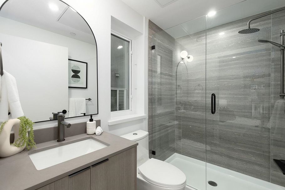 204 2329 E 34th Avenue Vancouver, BC - 14