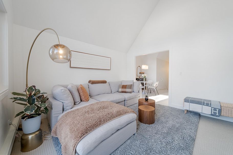 141 W 13th Avenue Vancouver, BC - 7