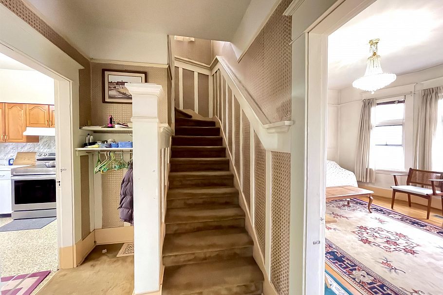 2250 E Pender Street Vancouver, BC - 6